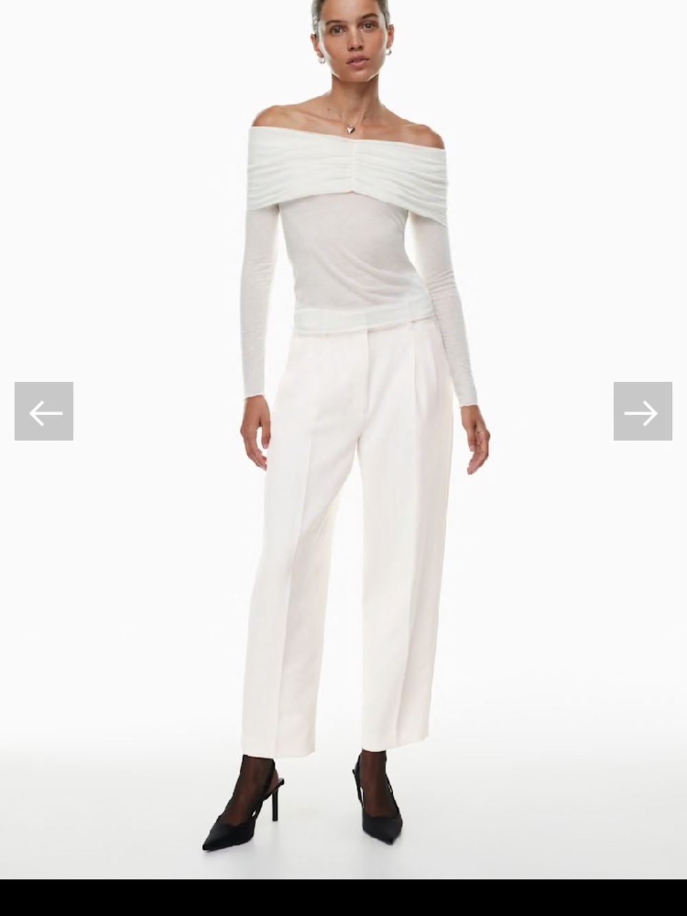 Aritzia Wilfred Free Carrot Pants Light Birch, New with tags, Size 4 Short